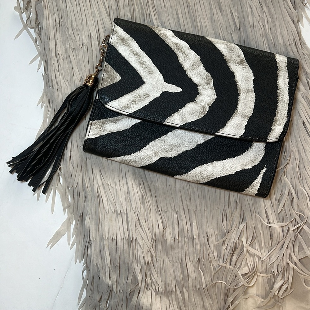 Vegan Leather New Crossbody/Clutch